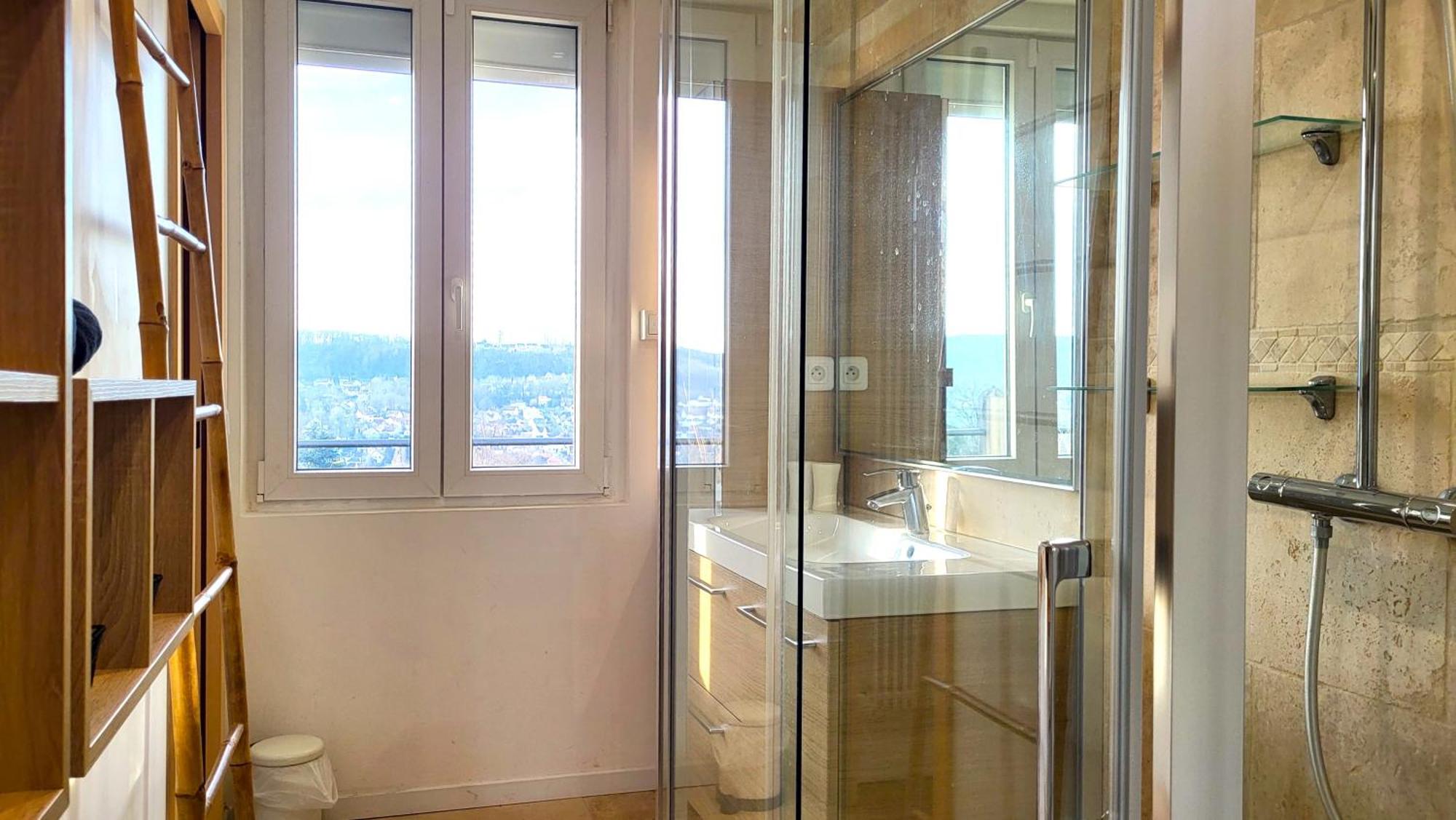 Le Bellevue - Beaux Appartements Avec Vue Splendide 帕莱索 外观 照片